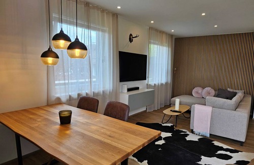 Seeon-Seebruck Apartment | 80 m² Apartment ∙ 2 guests