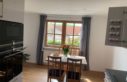Kolitzheim Apartment | 80 m² Apartment ∙ 2 bedrooms ∙ 4 guests