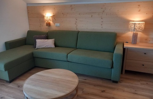 Ainring Apartment | 80 m² Apartment ∙ 2 guests