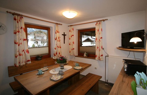 Burgstall Apartment | 80 m² Apartment ∙ 3 bedrooms ∙ 6 guests
