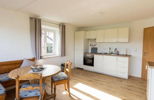 Waltenhofen Apartment | 80 m² Apartment ∙ 2 bedrooms ∙ 4 guests