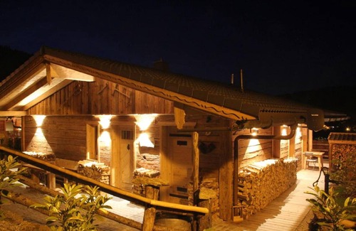 Rabenstein Ski Chalet | 80 m² Chalet ∙ 1 bedroom ∙ 2 guests