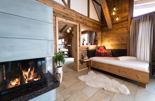 Rabenstein Ski Chalet | 80 m² Chalet ∙ 1 bedroom ∙ 2 guests