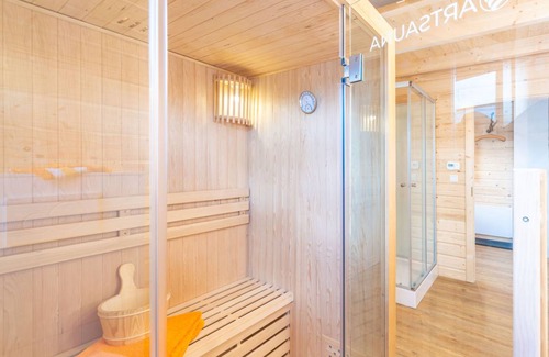 Muhlberg House | 80 m² House ∙ 1 bedroom ∙ 4 guests