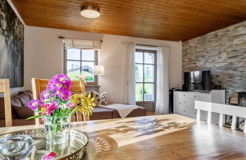 Haus im Wald House | 80 m² House ∙ 2 bedrooms ∙ 5 guests