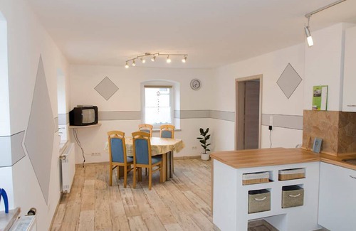 Barnau House | 80 m² House ∙ 2 bedrooms ∙ 4 guests