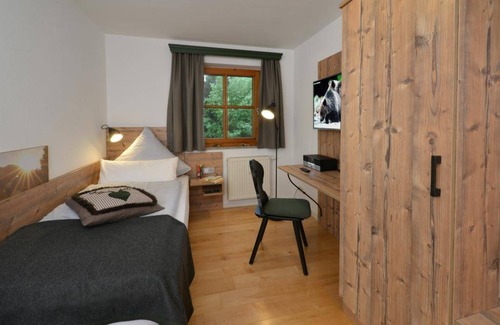 Groissenbach Apartment | 82 m² Apartment ∙ 2 bedrooms ∙ 4 guests