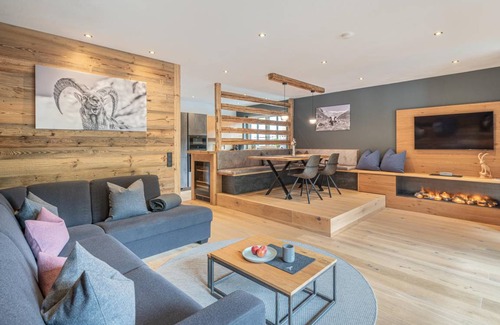 Praegraten am Grossvenediger Apartment | 83 m² Apartment ∙ 2 bedrooms ∙ 4 guests