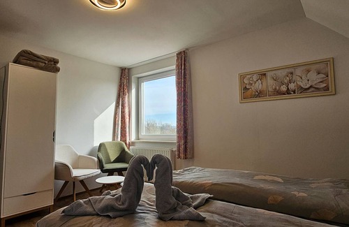 Sinzing Apartment | 83 m² Apartment ∙ 3 bedrooms ∙ 5 guests