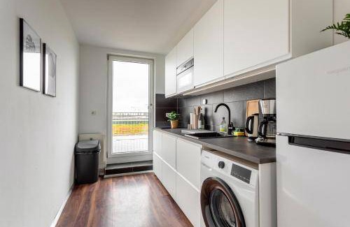 Schwabing-Freimann Apartment | 84 m² Apartment ∙ 3 bedrooms ∙ 7 guests