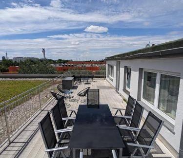 Schwabing-Freimann Apartment | 84 m² Apartment ∙ 3 bedrooms ∙ 7 guests