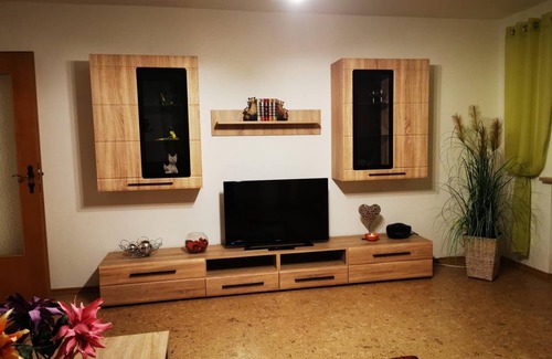 Traunreut Apartment | 85 m² Apartment ∙ 2 bedrooms ∙ 4 guests