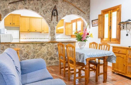 Nerpio House | 85 m² House ∙ 3 bedrooms ∙ 6 guests