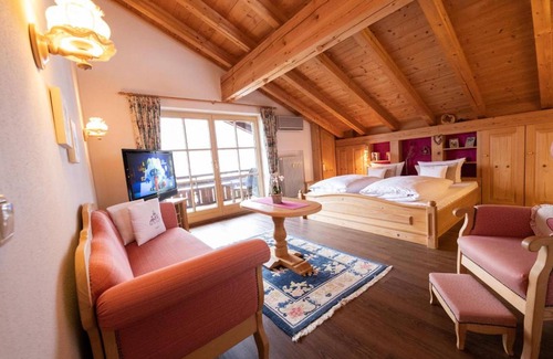 Untergrainau Apartment | 90 m² Apartment ∙ 2 bedrooms ∙ 4 guests