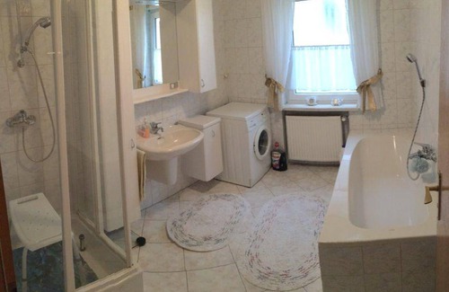 Pinzberg Apartment | 90 m² Apartment ∙ 2 bedrooms ∙ 5 guests