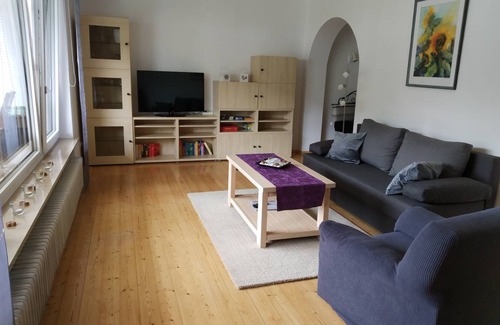 Riedenburg Apartment | 90 m² Apartment ∙ 2 bedrooms ∙ 5 guests