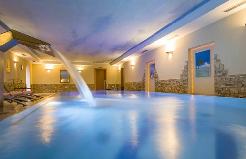 Stumm Apartment | 90 m² Apartment ∙ 2 bedrooms ∙ 10 guests