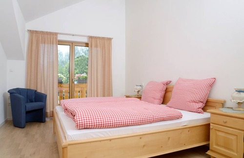 Prien am Chiemsee Apartment | 90 m² Apartment ∙ 2 bedrooms ∙ 6 guests