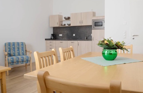 Prien am Chiemsee Apartment | 90 m² Apartment ∙ 2 bedrooms ∙ 6 guests