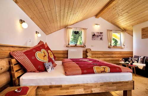 Neuschoenau House | 90 m² House ∙ 2 bedrooms ∙ 5 guests