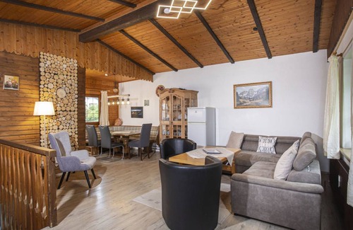 Gattererberg House | 93 m² House ∙ 4 bedrooms ∙ 8 guests