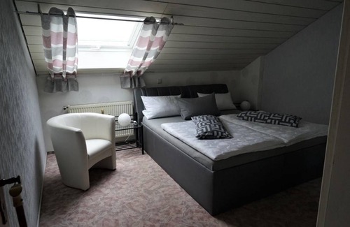 Stadtsteinach Apartment | 94 m² Apartment ∙ 3 bedrooms ∙ 6 guests