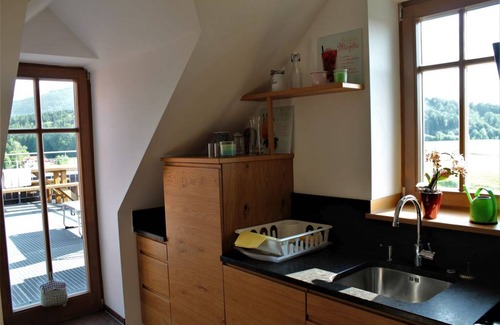 Teisendorf Apartment | 94 m² Apartment ∙ 2 bedrooms ∙ 4 guests