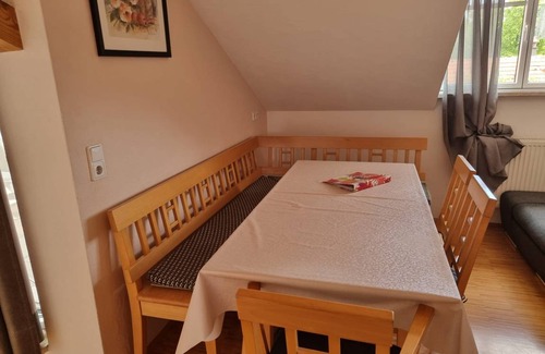 Simmershofen Apartment | 95 m² Apartment ∙ 3 bedrooms ∙ 4 guests