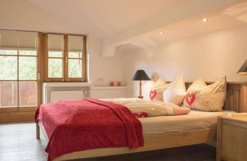 Siegsdorf Apartment | 95 m² Apartment ∙ 3 bedrooms ∙ 5 guests