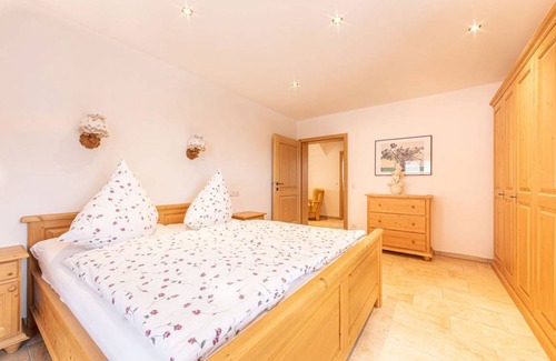 Stanggaß Apartment | 96 m² Apartment ∙ 2 bedrooms ∙ 4 guests