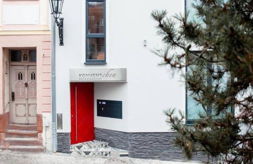 Aschaffenburg Bed & Breakfast | 96 m² Bed and breakfast ∙ 10 guests