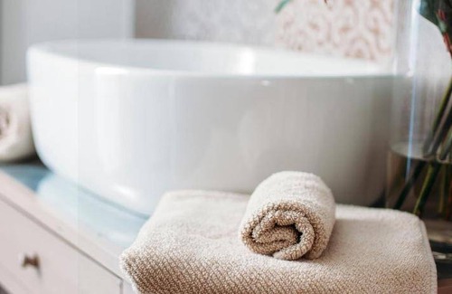 Aschaffenburg Bed & Breakfast | 96 m² Bed and breakfast ∙ 10 guests