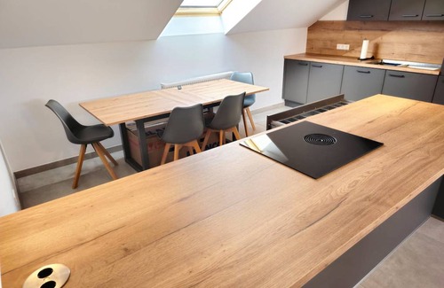Furstenfeldbruck District Apartment | 98 m² Apartment ∙ 3 bedrooms ∙ 5 guests
