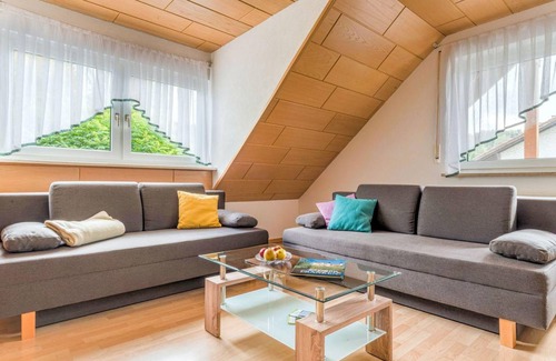 Unterrodach Apartment | 98 m² Apartment ∙ 2 bedrooms ∙ 4 guests