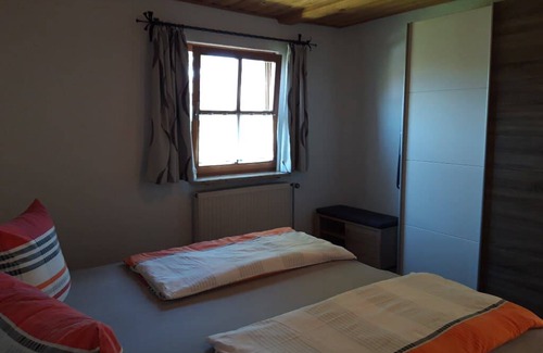 Tannesberg House | 98 m² House ∙ 2 bedrooms ∙ 5 guests