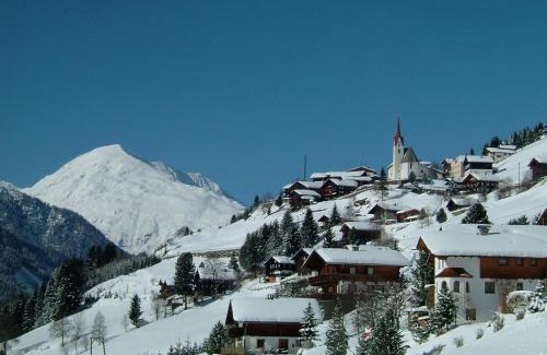 Sankt Veit in Defereggen Hotel | Alpengasthof Pichler