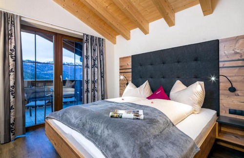 Ladis Apartment | Alpin Chalet am Burgsee