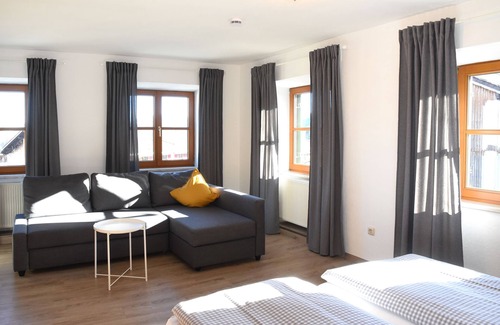 Kappel Hostel | Alps Hostel