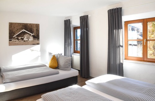 Kappel Hostel | Alps Hostel