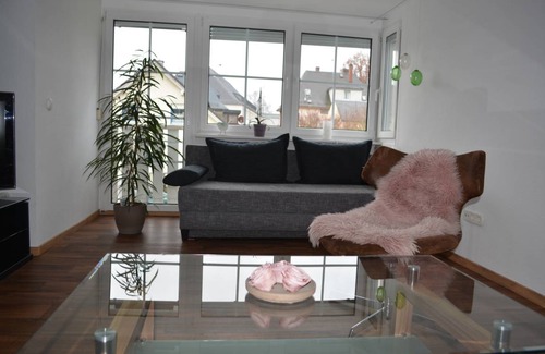 Oberkotzau Apartment | Apartment ∙ 1 bedroom ∙ 4 guests