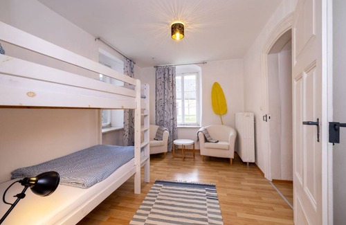 Ebern Apartment | Apartment ∙ 2 bedrooms ∙ 4 guests