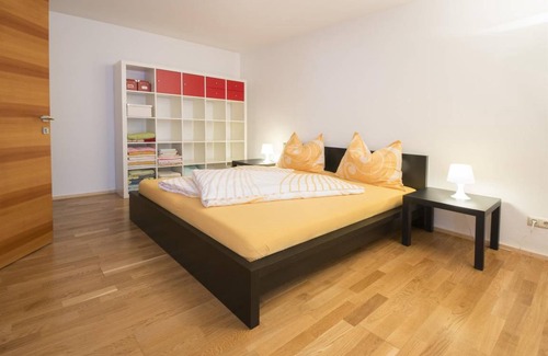 Zirl Apartment | Apartment ∙ 2 bedrooms ∙ 4 guests