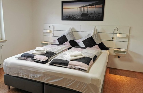 Selb Apartment | Apartment ∙ 2 bedrooms ∙ 4 guests