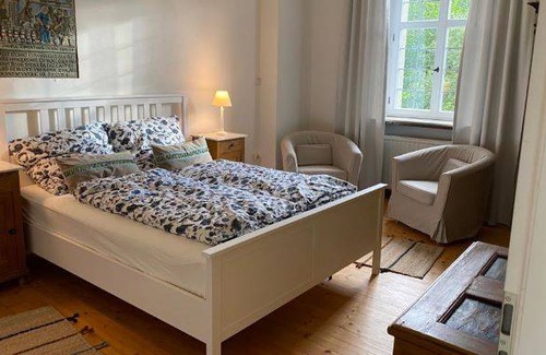 Bastheim Apartment | Apartment ∙ 2 bedrooms ∙ 4 guests