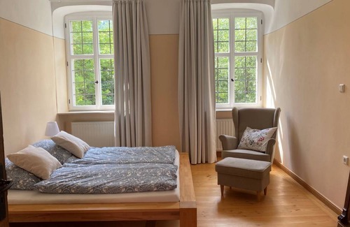 Bastheim Apartment | Apartment ∙ 2 bedrooms ∙ 4 guests