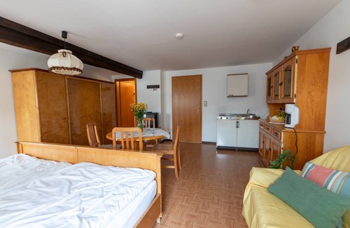 Absberg Apartment | Apartment ∙ 2 guests