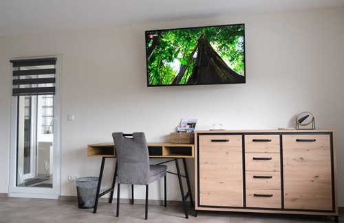 Grossheubach Apartment | Apartment ∙ 3 bedrooms ∙ 7 guests