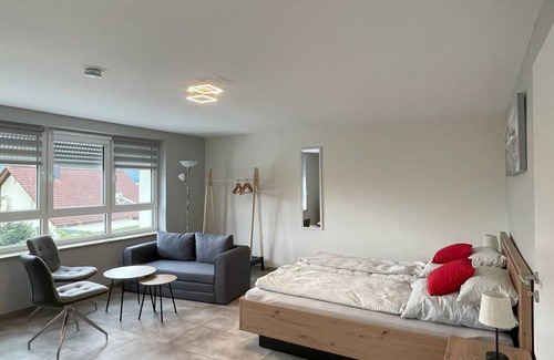 Grossheubach Apartment | Apartment ∙ 3 bedrooms ∙ 7 guests