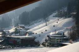 Kaltenbach Apartment | Apartment ∙ 4 bedrooms ∙ 10 guests