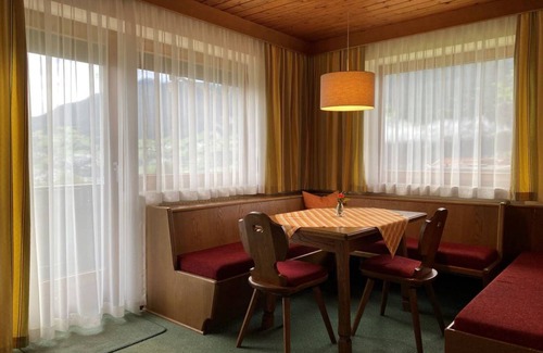 Arzl im Piztal Apartment | Apartment ∙ 4 guests